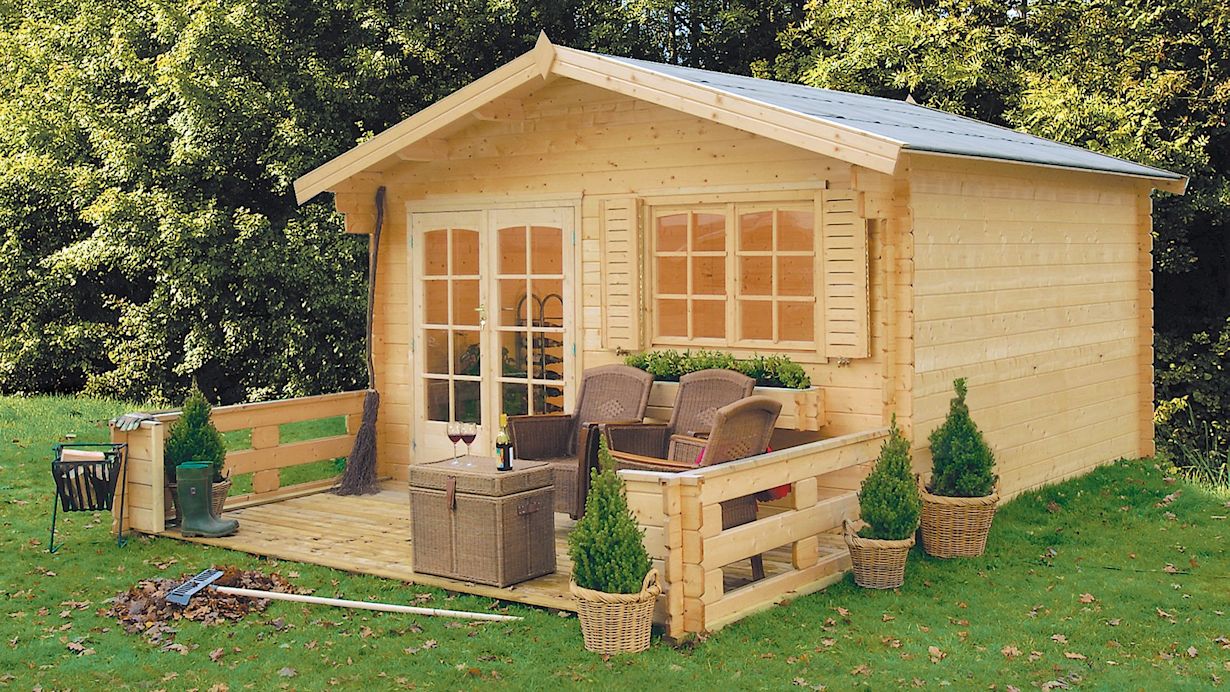 Holz im Garten • Hagebaumarkt